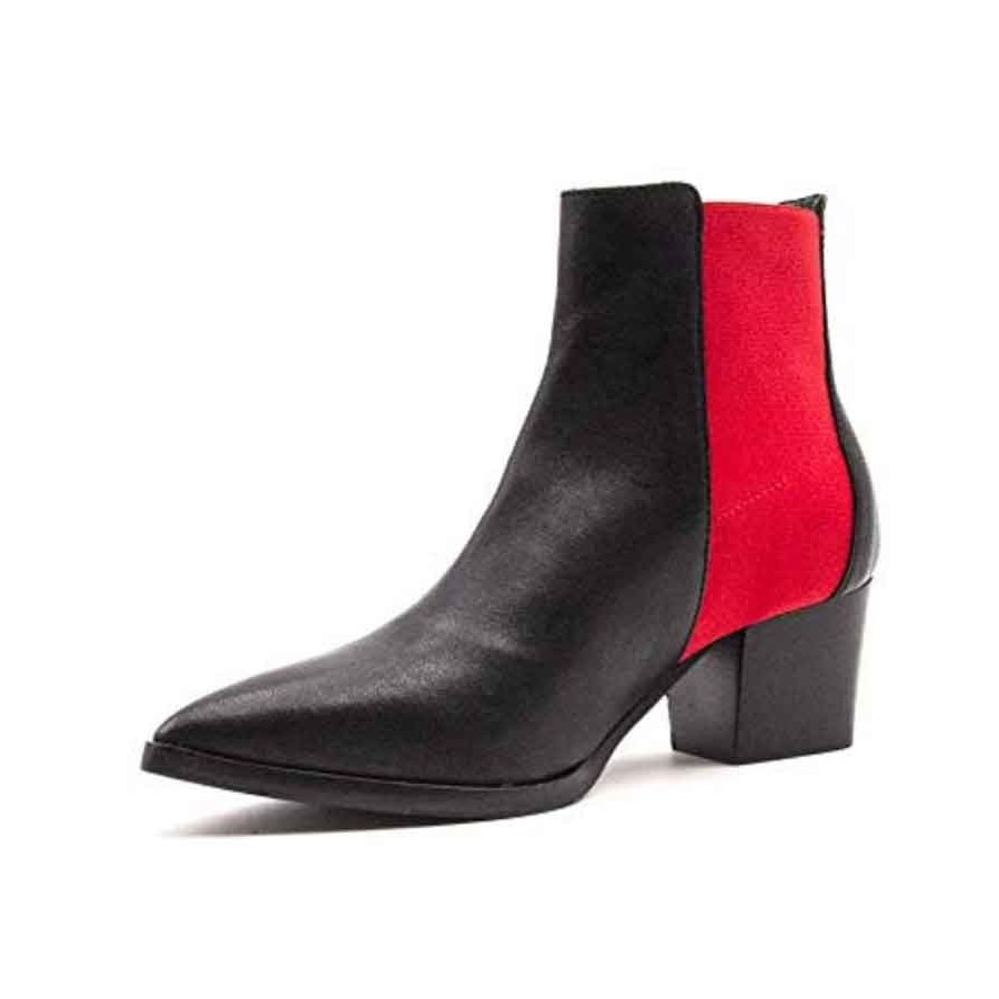 Lemarè tronchetto donna in pelle nera con borchie frontali chiusa con zip