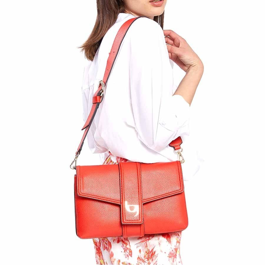 By Byblos borsa donna pochette patta e tracolla in eco pelle Alexandria