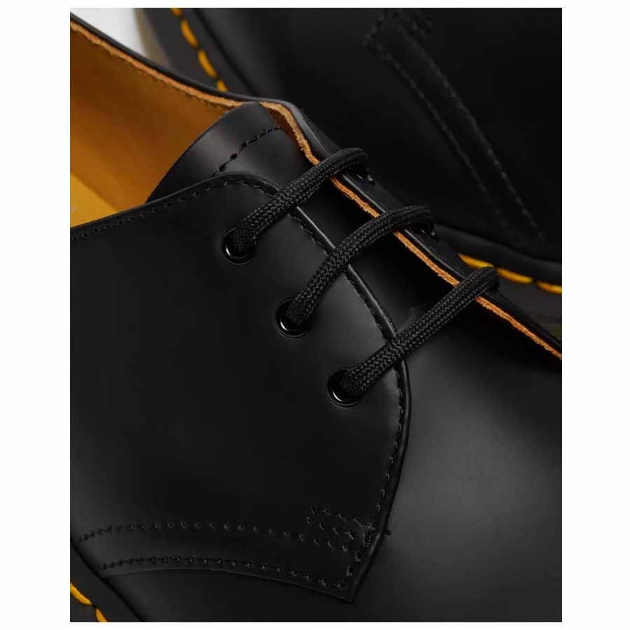 Dr.Martens women's lace-ups 1461 Oxford smooth black