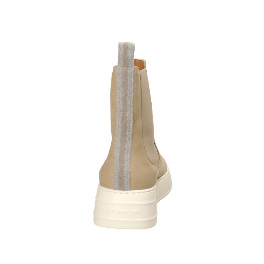 Stokton nubuck powder women's ankle boot