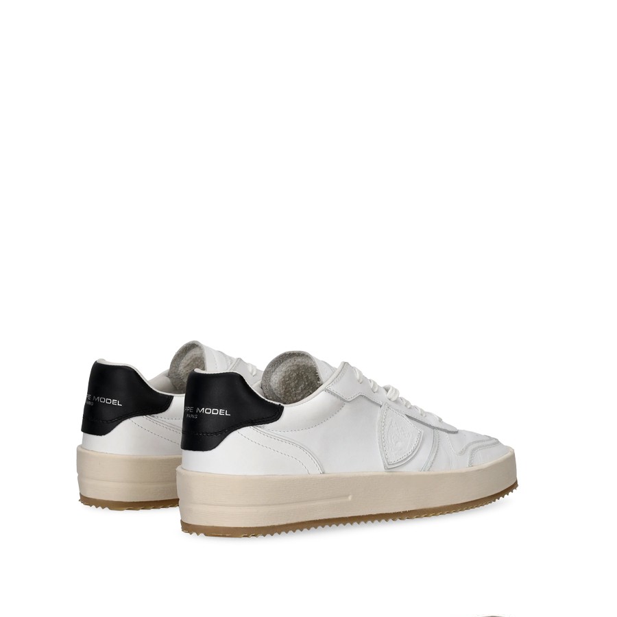 Philippe Model NICE black leather sneakers