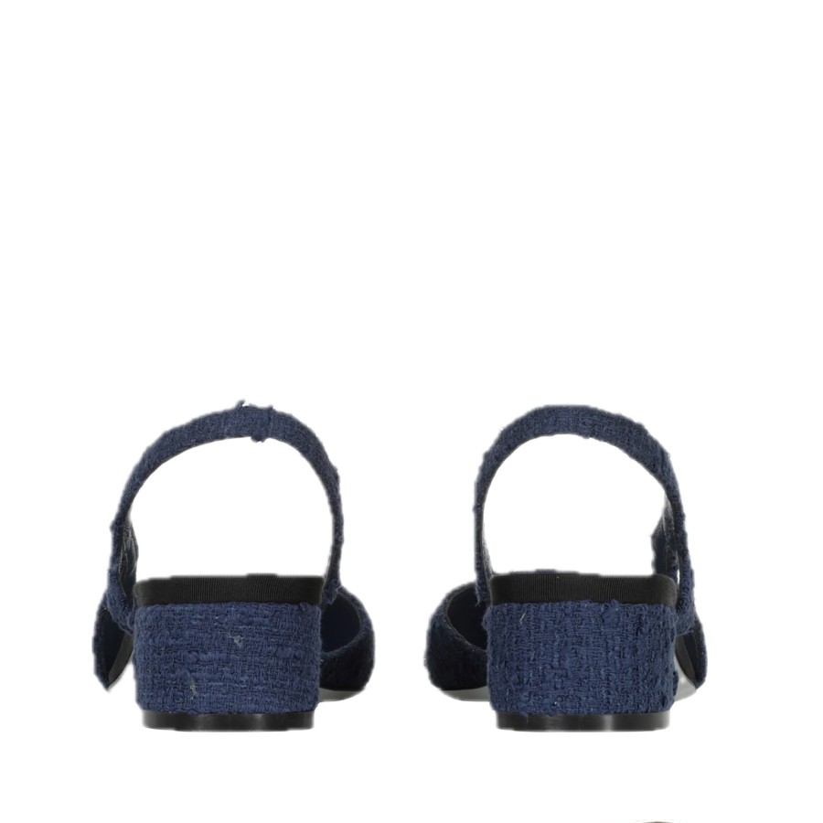 Roberto Festa ACANTO Chanel basso in navy con punta sfrangiata e tacco basso