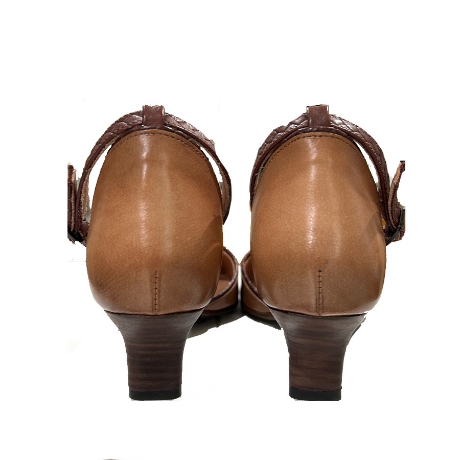 Women's pantanetti in brown aged leather