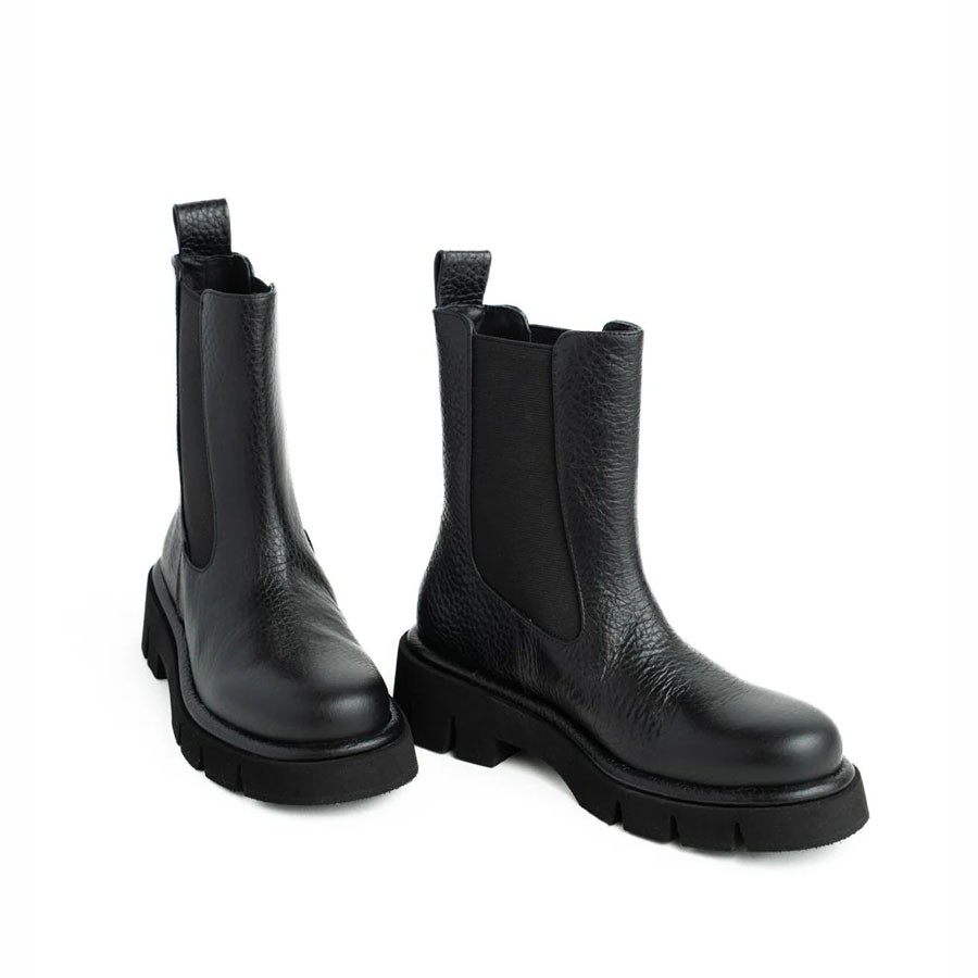 Paloma Barcelò Cintia ankle boot nappagrain black
