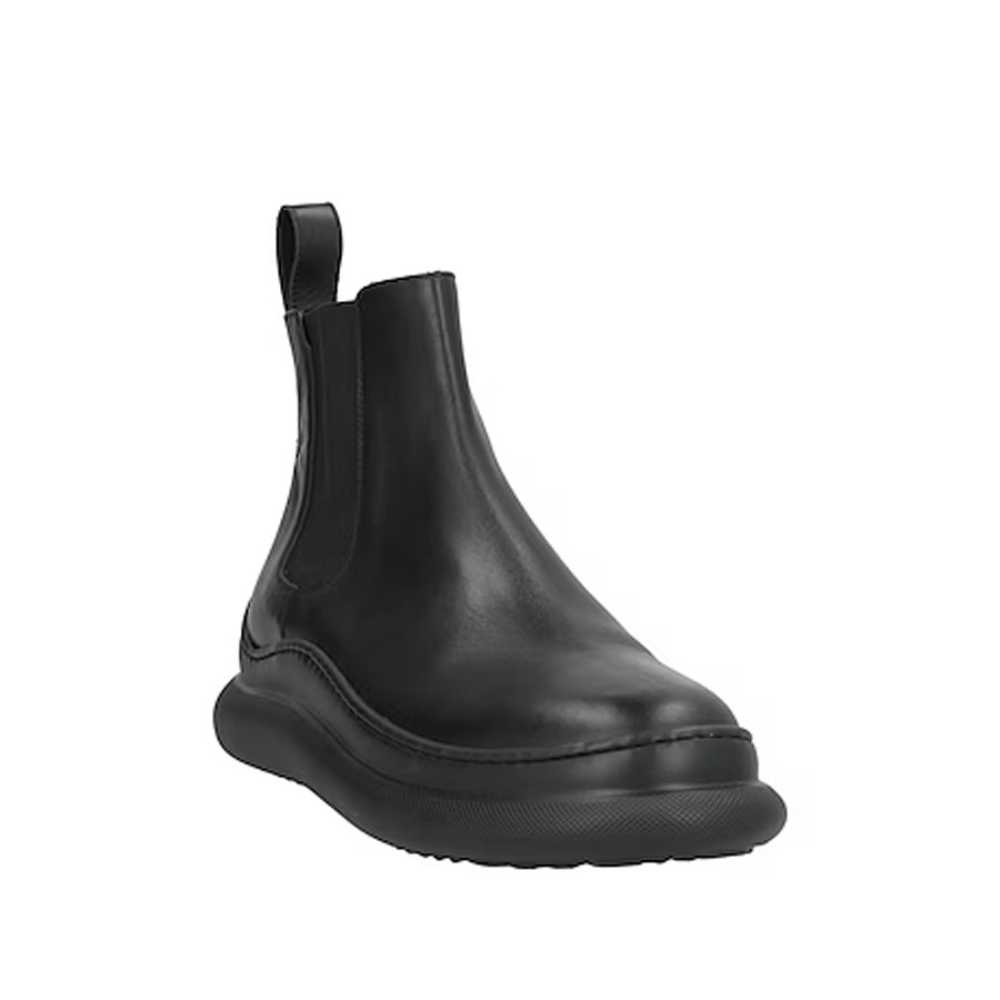 Stokton Chelsea boots with black leather elastic