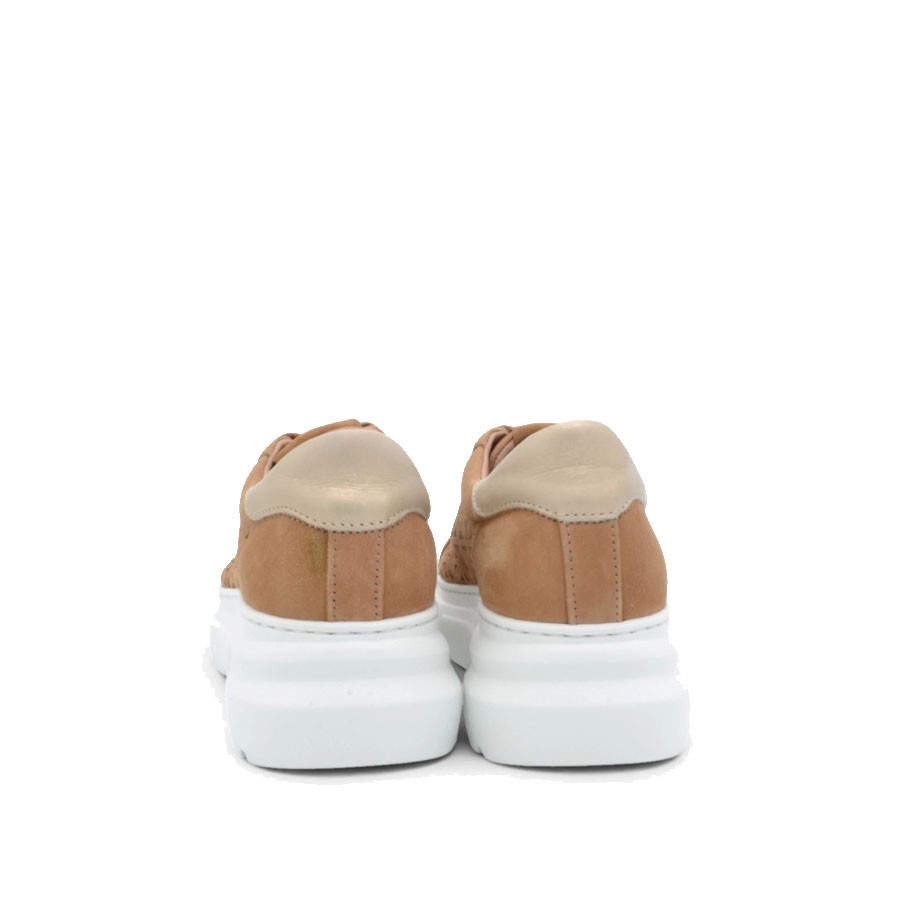 Sneakers donna Stokton Street in camoscio camel traforato