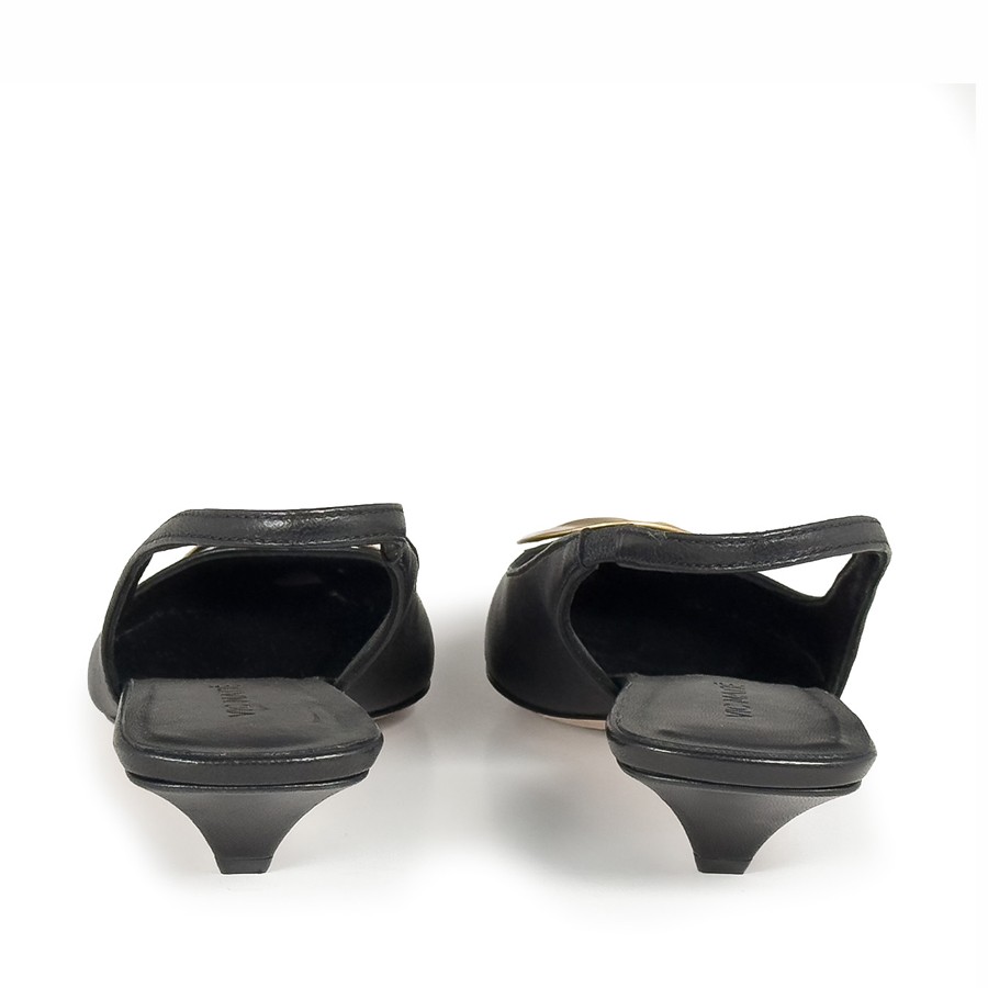 Vicmatiè black K20 Kitty Chanel slingback