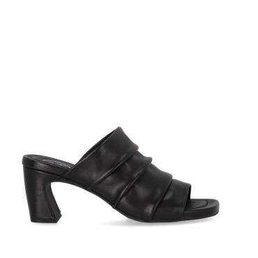 ASH mule EVA01 in vitello nero