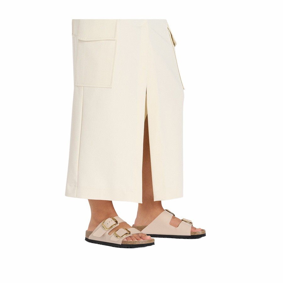Birkenstock sandalo donna Arizona Big Buckle naturale vernice High-Shine New Beige