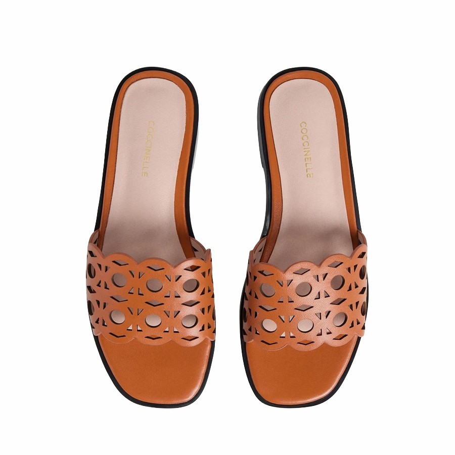 Coccinelle sandalo scalzato flat Essential crab