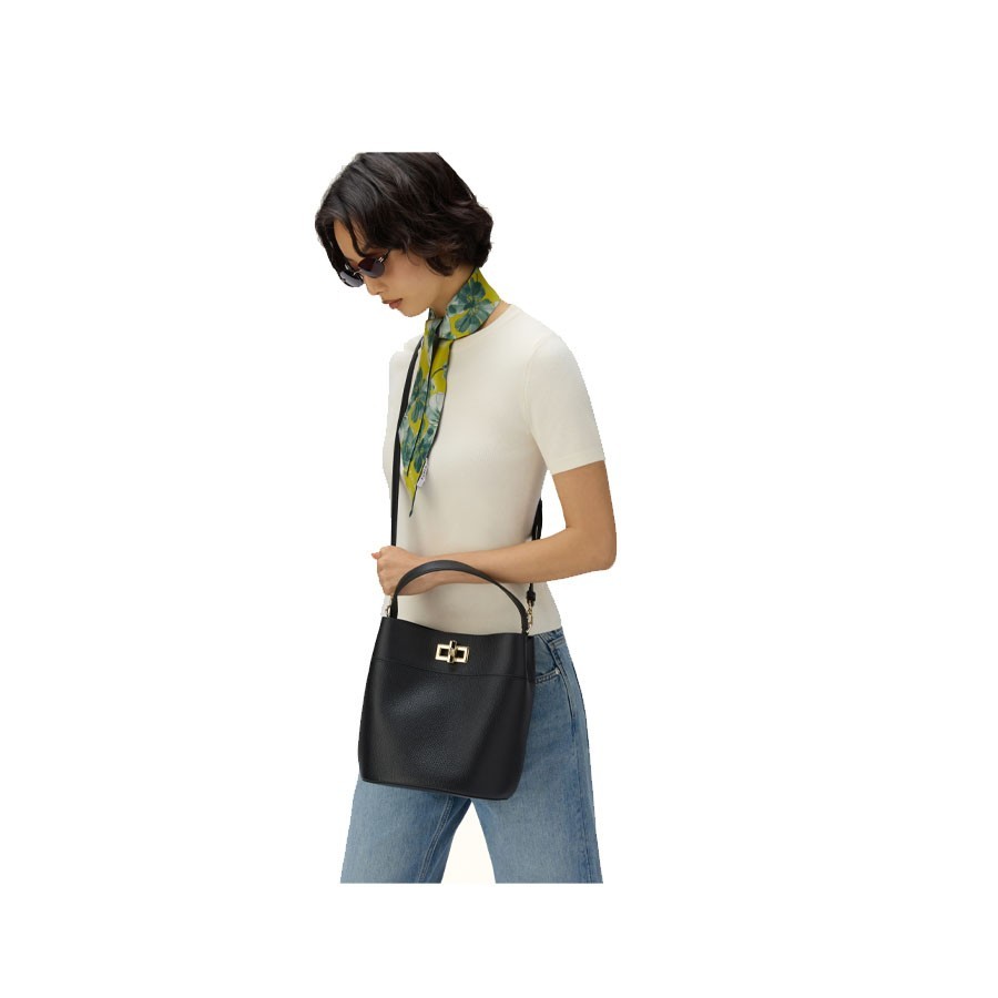 FURLA AMELIA M BUCKET BAG