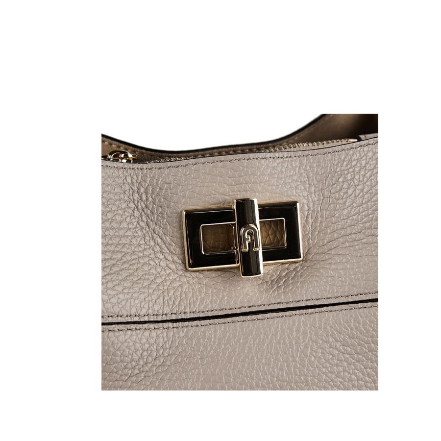copy of FURLA AMELIA M BUCKET BAG