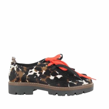 Stokton laced woman REBEL in spotted horse